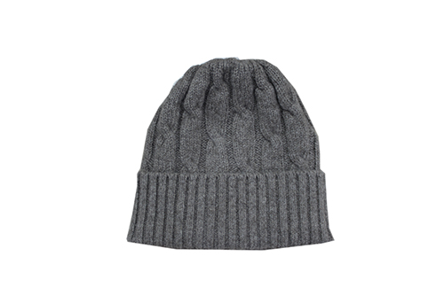 Men's hat. Made by TOD of 100% pure cashmere. Handwash and dry flat