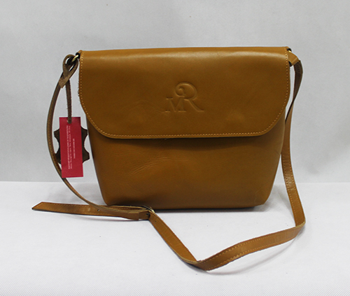 Handbag made of natural leather.